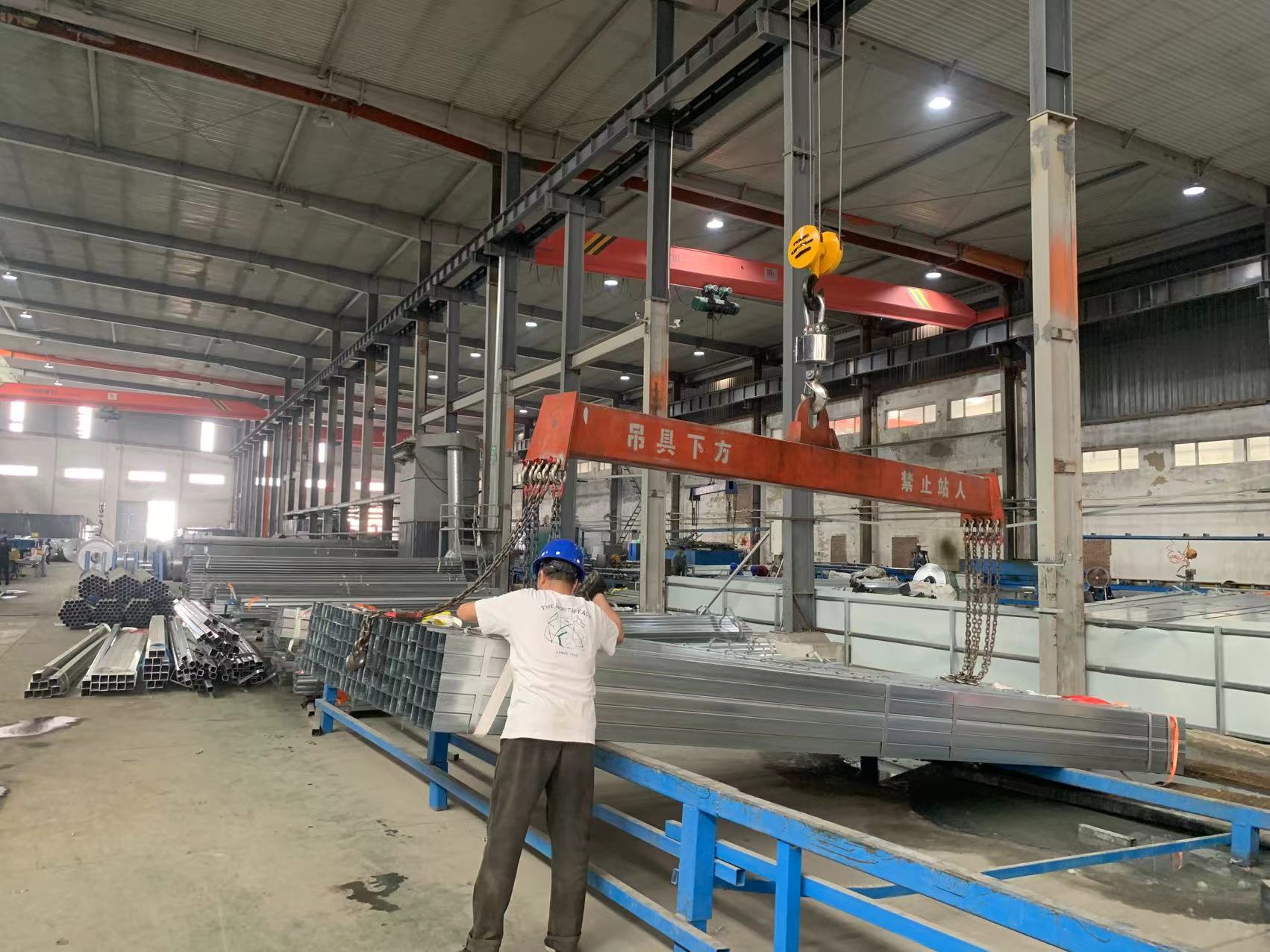Jia Yi Steel Pipe standardized workshop - Factory photo 3 | Galvanized steel pipe manufacturing facility
