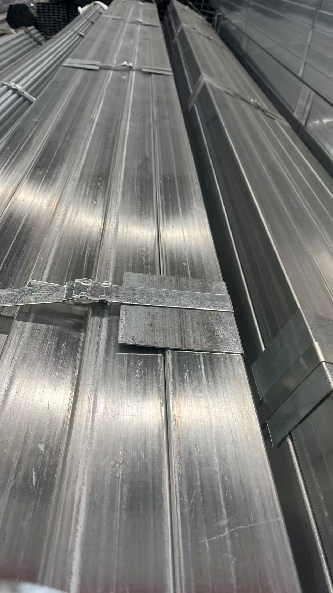 80mm × 2.5mm Galvanized Square Tube - View 2