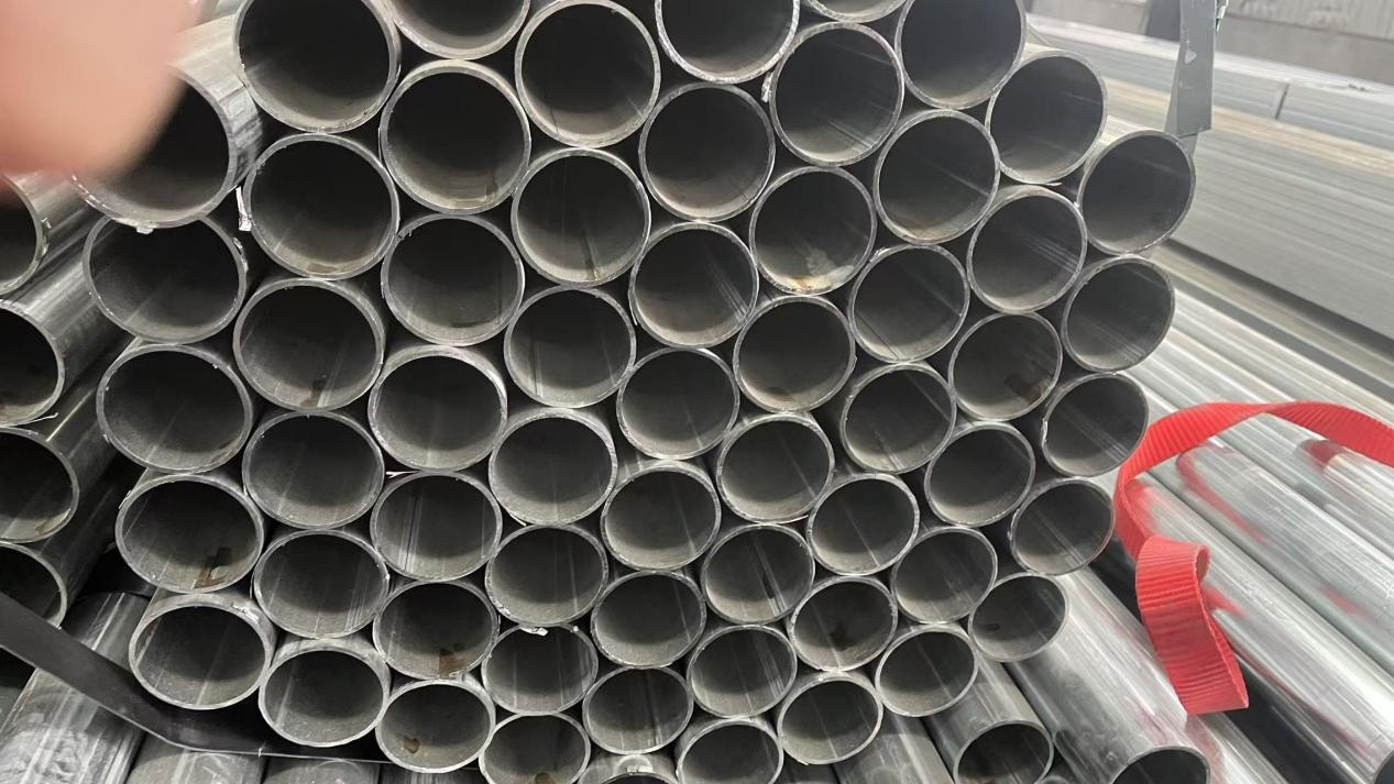 2.5-inch Galvanized Round Pipe - 2.5 inch | Galvanized steel pipe by Jia Yi Steel Pipe