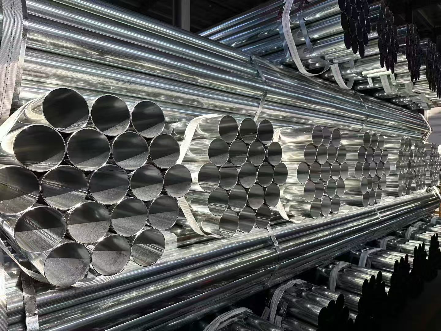 5-inch Galvanized Round Pipe - View 2